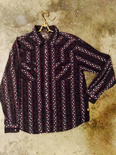 BUTTON-UP WITH A & G LOGO